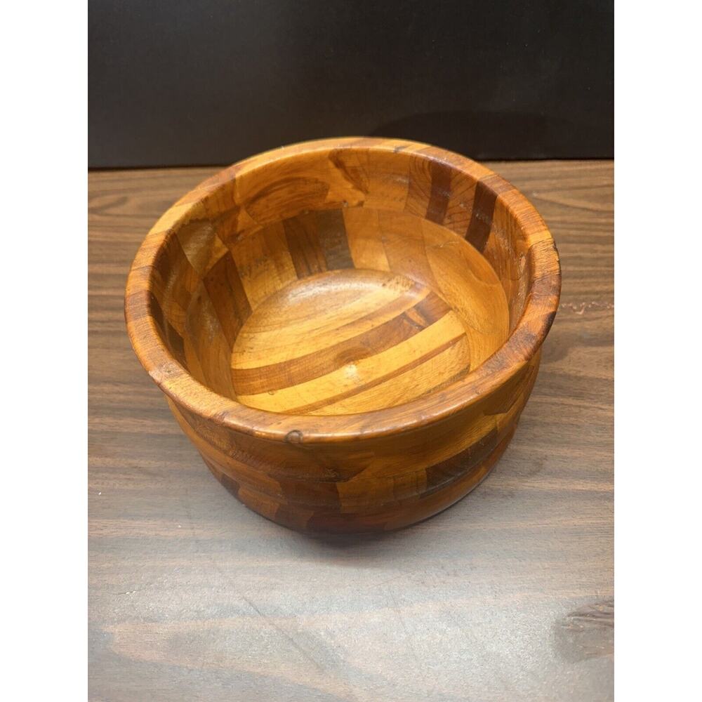 Vintage Teak Wooden Segmented Wood Serving Salad Bowl Or Fruit Bowl 9”W X 4.5”H